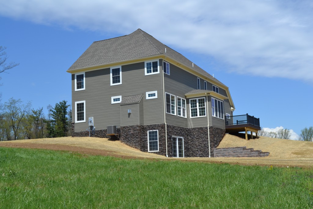 Right Elev. of custom home built by Jeffrey L. Henry, Inc. in 2014